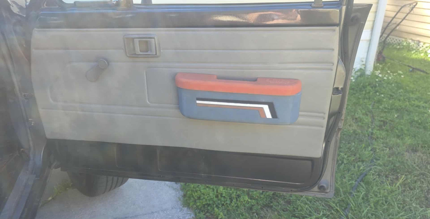 1980-1990 Land Cruiser FJ60 FJ62 | 1984-1988 Pickup  | 1984-1989 4Runner Toyota | Silicone Door Armrests (Set of 2) |