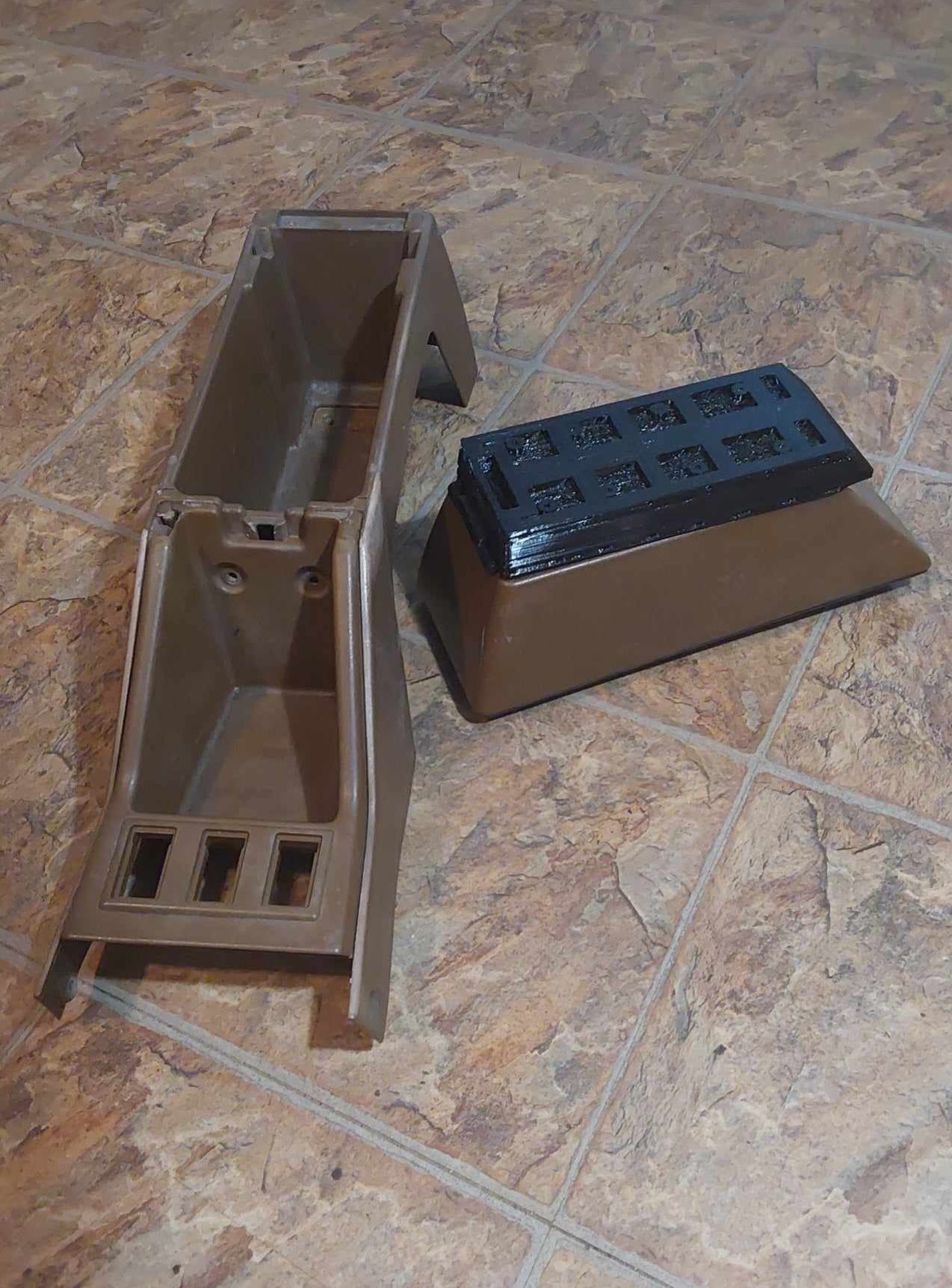 1984-1989 Toyota 4Runner & Pickup Center Console Lid | 1st Gen 4Runner Armrest Top | Yota Things